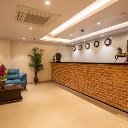 Hotel Palm International Butwāl Exterior foto